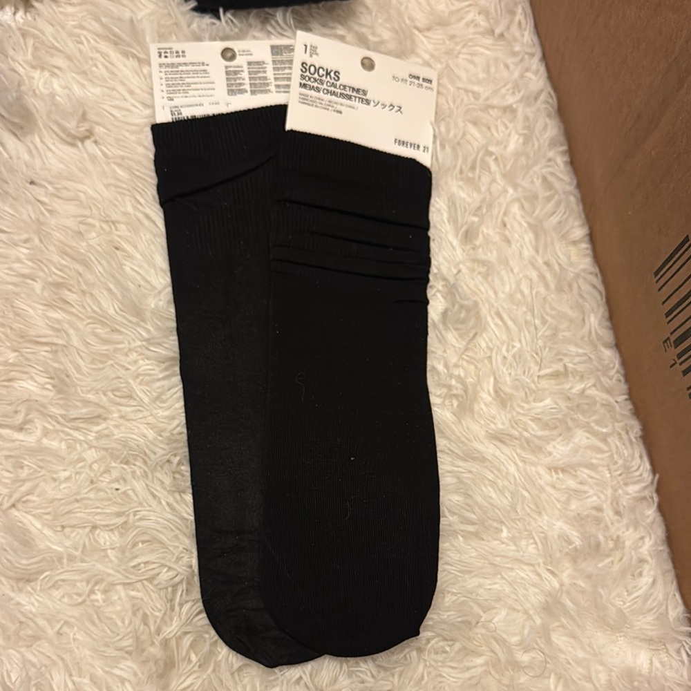 Forever 21 Black Casual Socks Essential Comfort